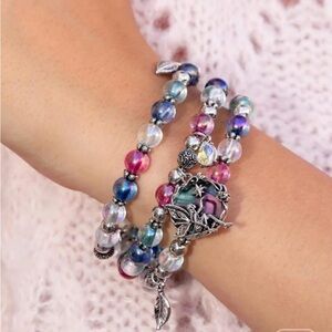 *NEW*  Paparazzi Multicolor Beaded Bracelet Set

“Fairy Haven”
